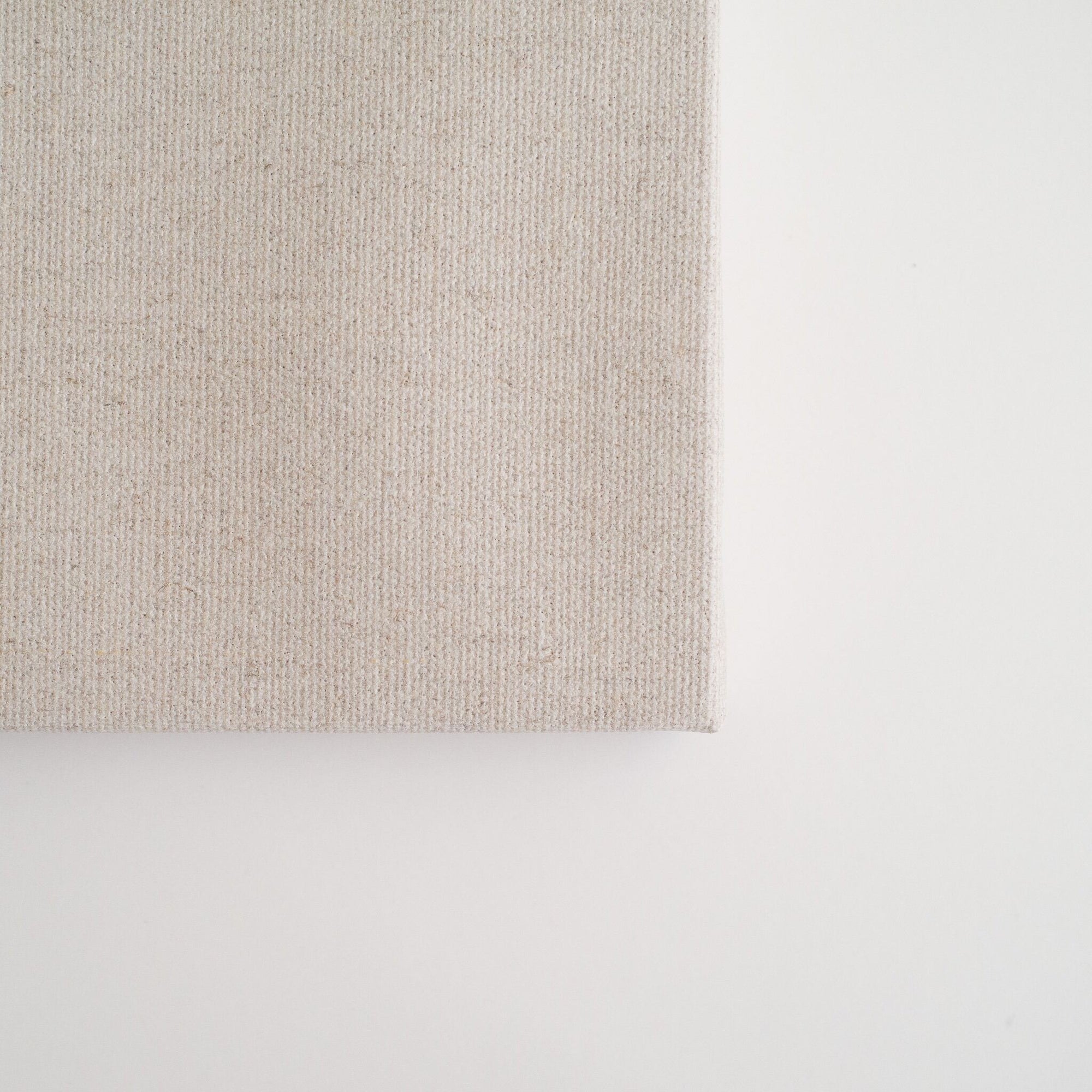 Belle Arti | 648 Gallery Clear Linen Pre-stretched Canvas